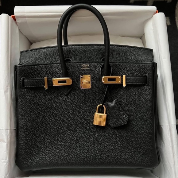 Authentic Hermès Noir Gold Hardware Togo 25 - Picture 1 of 5
